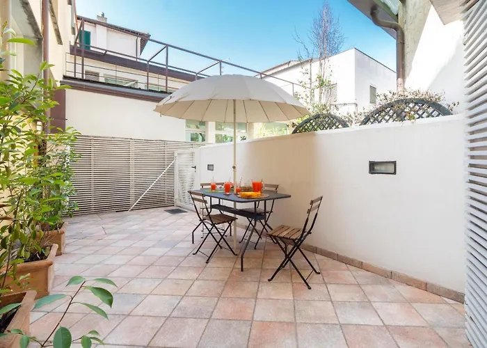 La Casa Di Remo Ground-Floor With A Patio